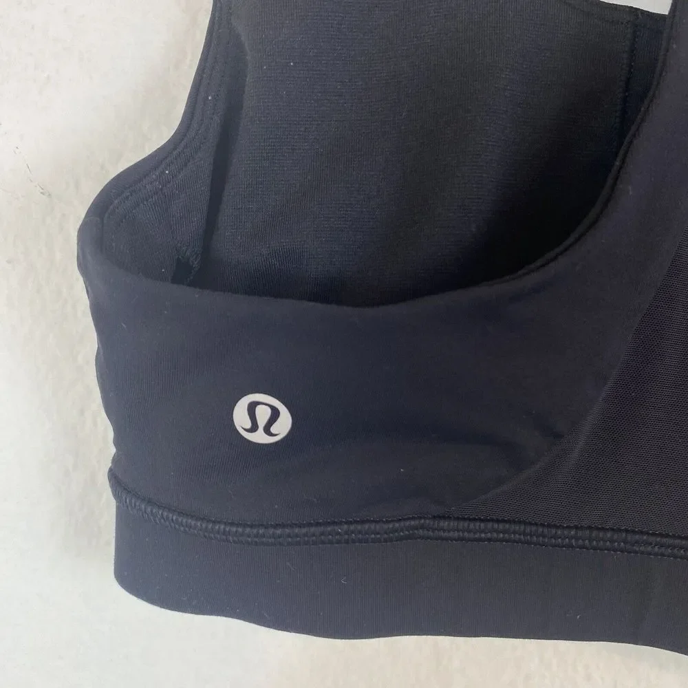 Lululemon Size 4 Invigorate Sports‎ Bra in Black Luxtreme Mesh Athletic Yoga Gym